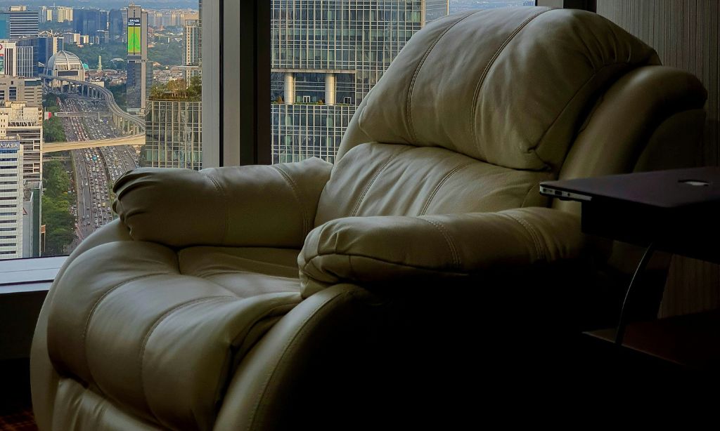 How to Choose the Right Recliner